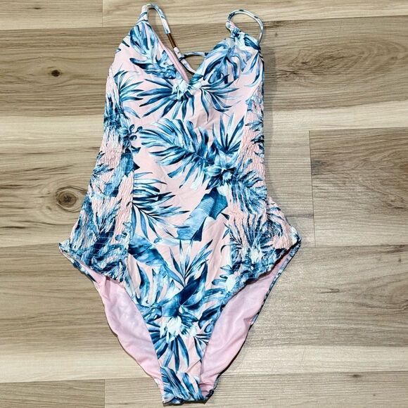 Bar III Printed Ruched Low Back One Piece  Swimsuit Women’s Small - Picture 2 of 5